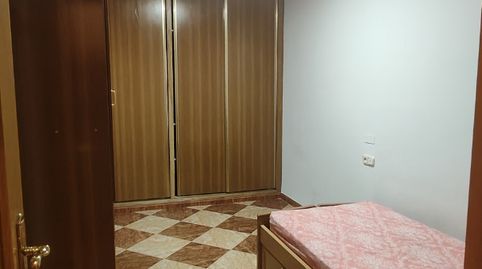 Foto 5 de Casa o xalet en venda a Calle Pintor Miró, 2, Baza, Granada