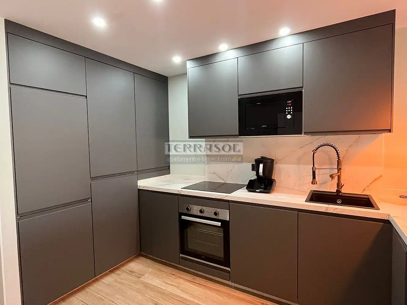 Apartamento con ascensor en venta en Torre del Mar, imagen 12