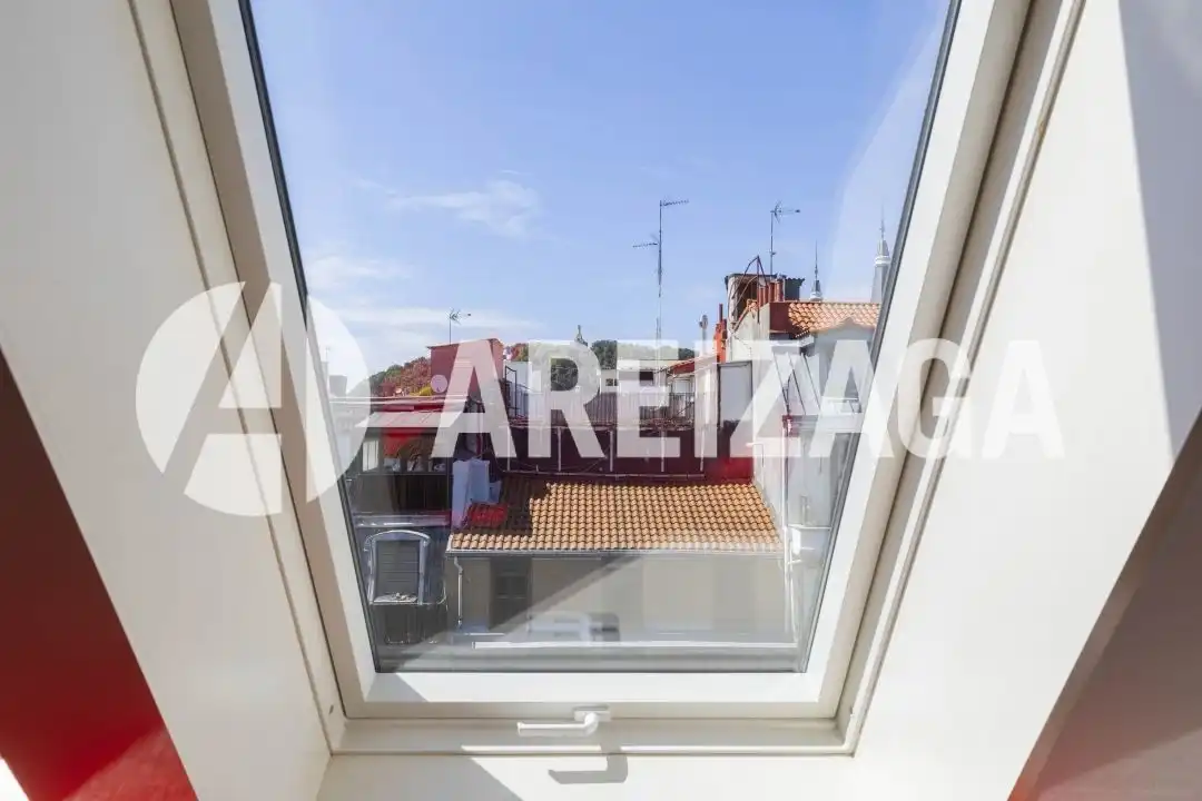 Vista exterior de Ático en venta en Donostia - San Sebastián  con Aire acondicionado y Calefacción