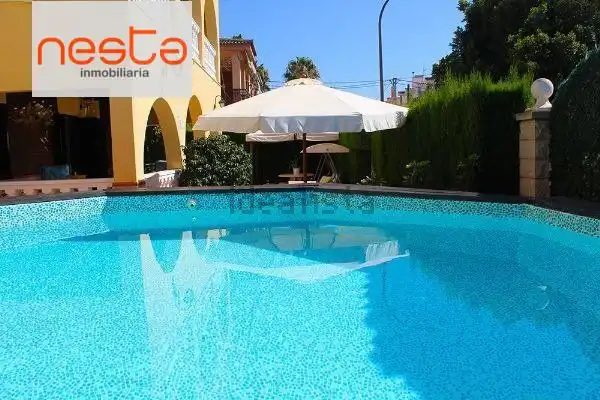 House with terrace for sale in Calabardina