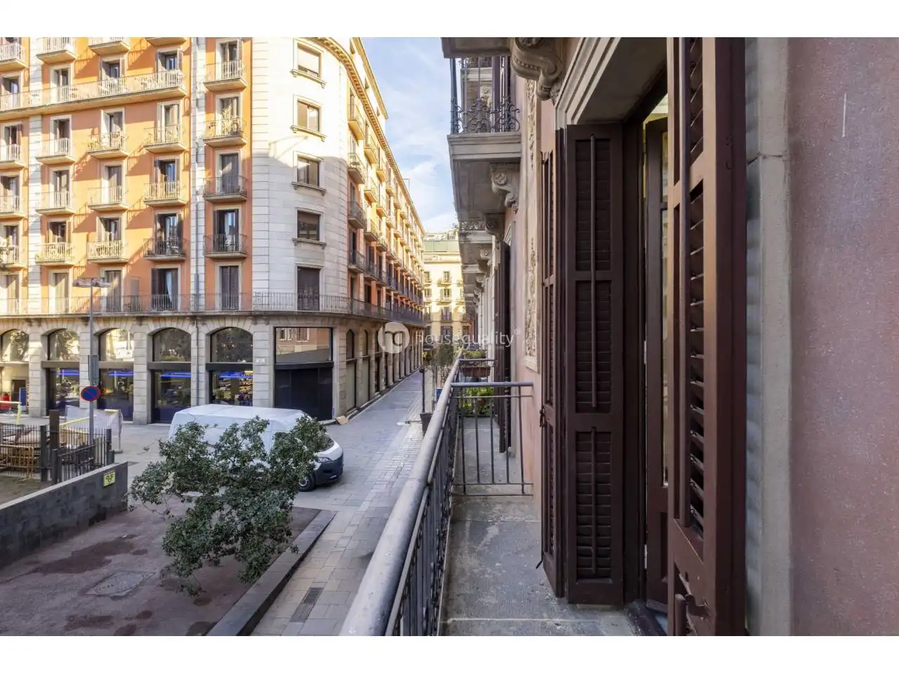 Vista exterior de Piso en venta en Barcelona con Aire acondicionado, Calefacción y Parquet