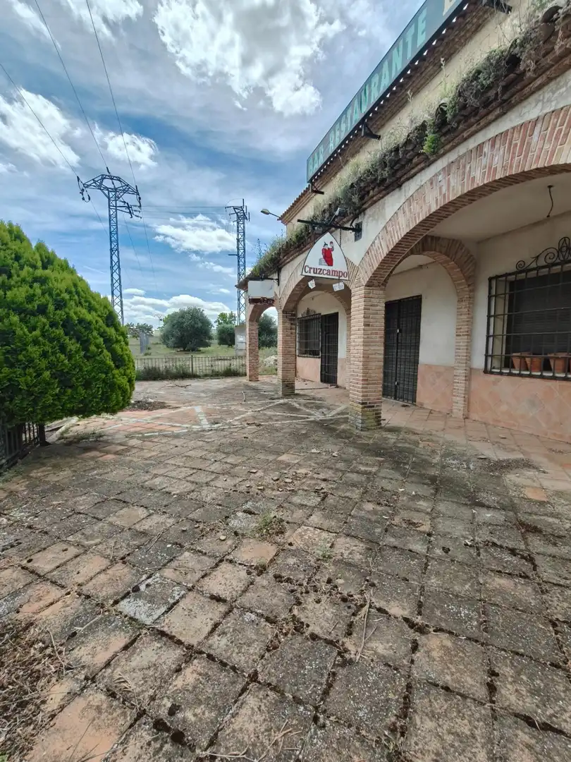 Residential for sale in Nambroca