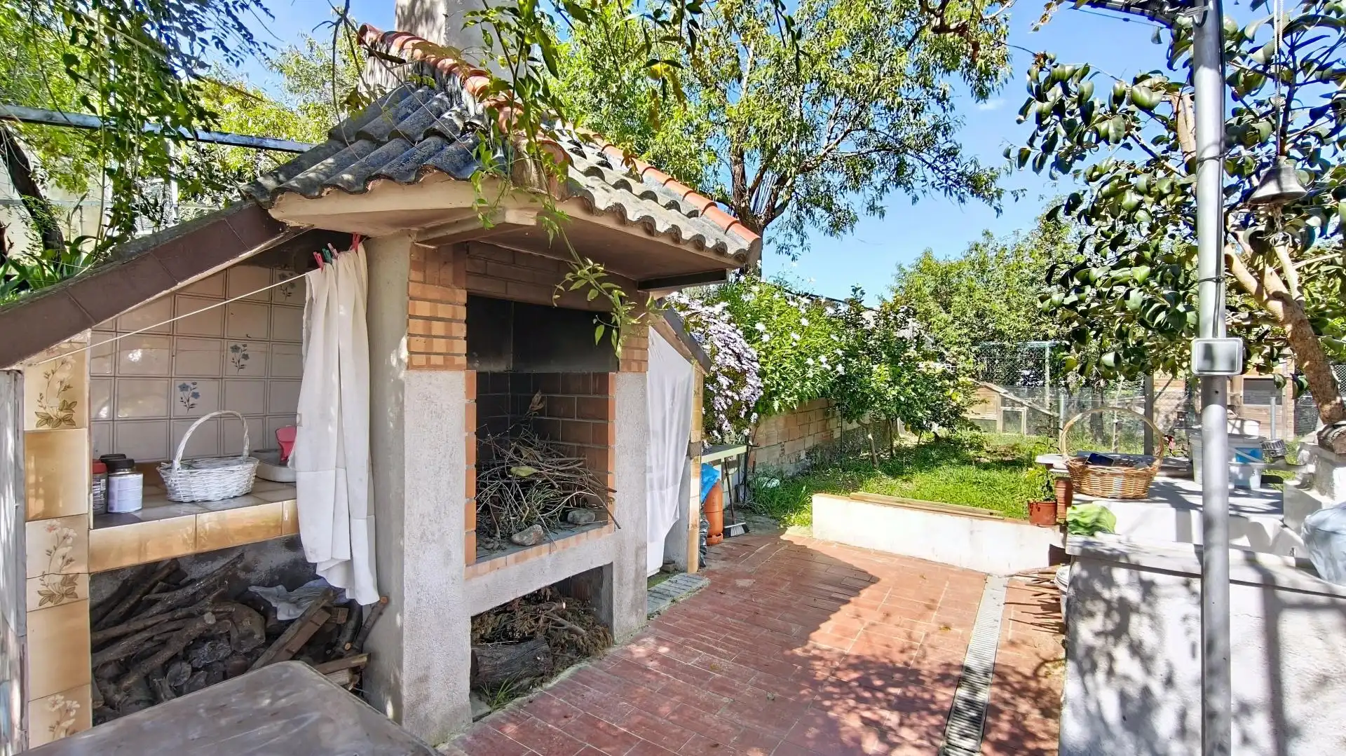 Terrassa de Casa o xalet en venda en Olesa de Montserrat amb Aire condicionat, Terrassa i Piscina