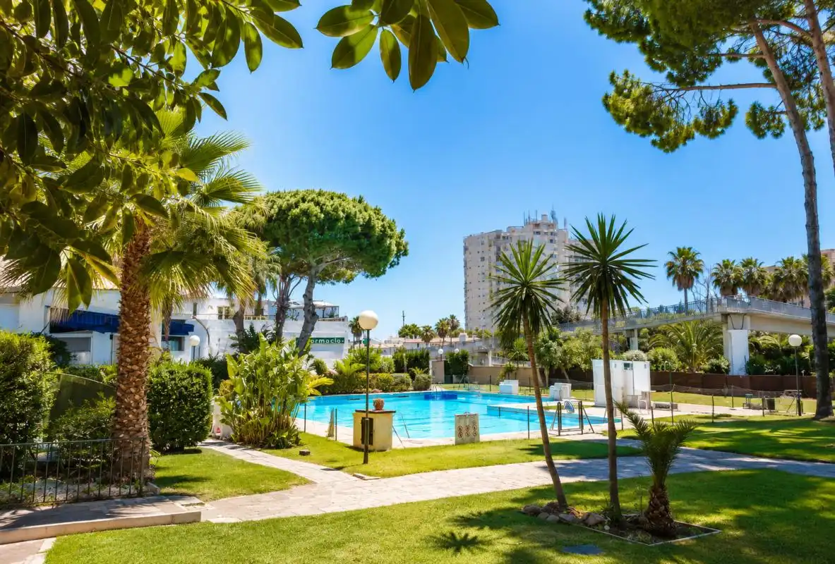 Swimming pool of Flat for sale in Torremolinos  with Air Conditioner, Heating and Swimming Pool