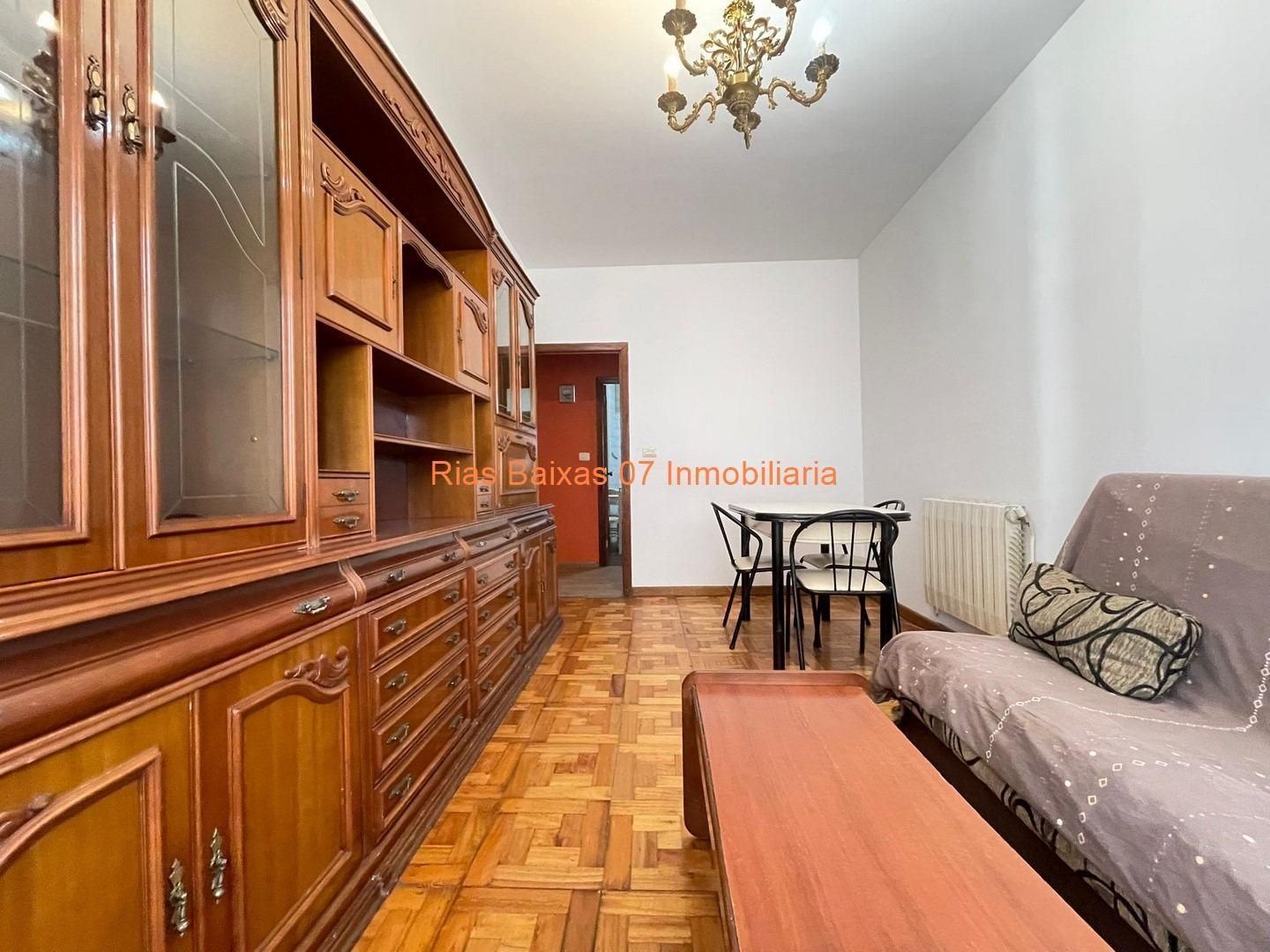 Living room of Flat for sale in Redondela  with Heating, Terrace and Balcony