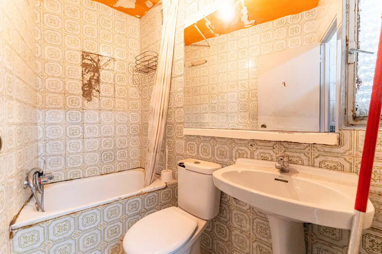 Baño de Casa adosada en venta en Collado Mediano con Calefacción