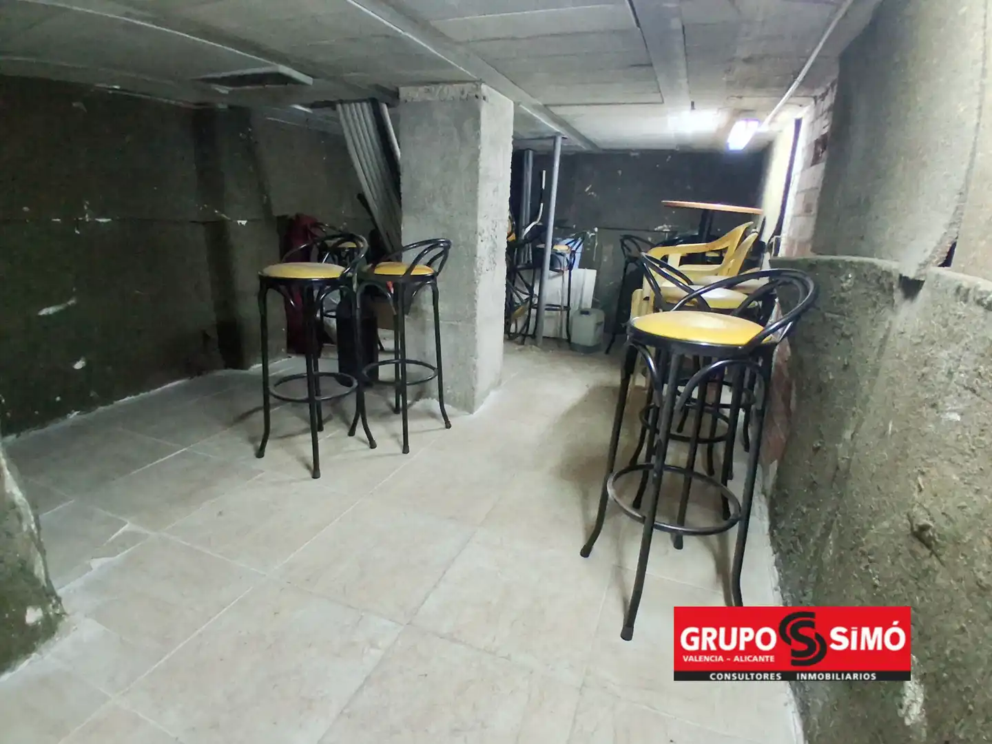 Local en venta en La Pobla de Farnals con Aire acondicionado, Calefacción y Terraza