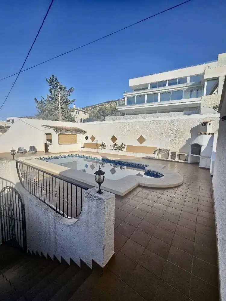 Houses for sale in L'Albir