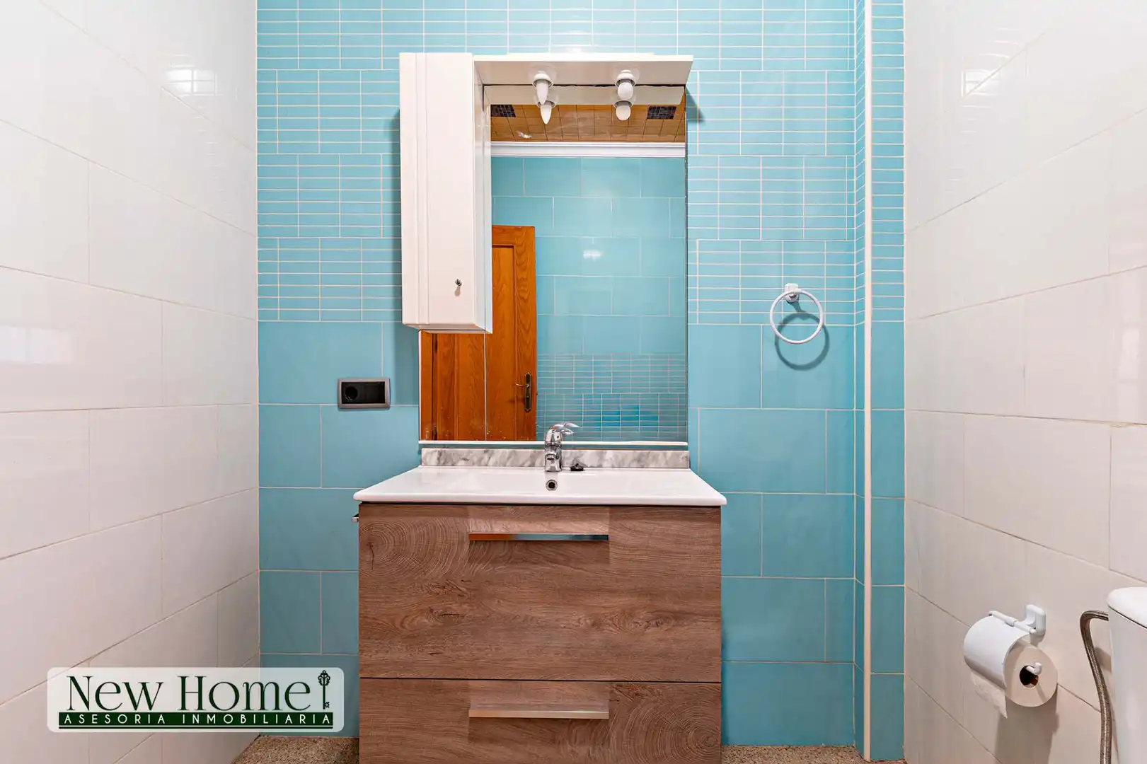 Bathroom of Detached homes for sale in Roquetas de Mar  with Furnished
