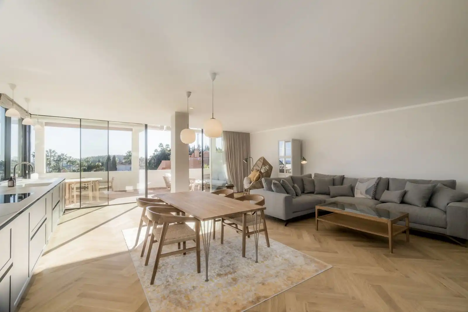 Appartement compact avec piscine à vendre à Nueva Andalucía, imagen 4