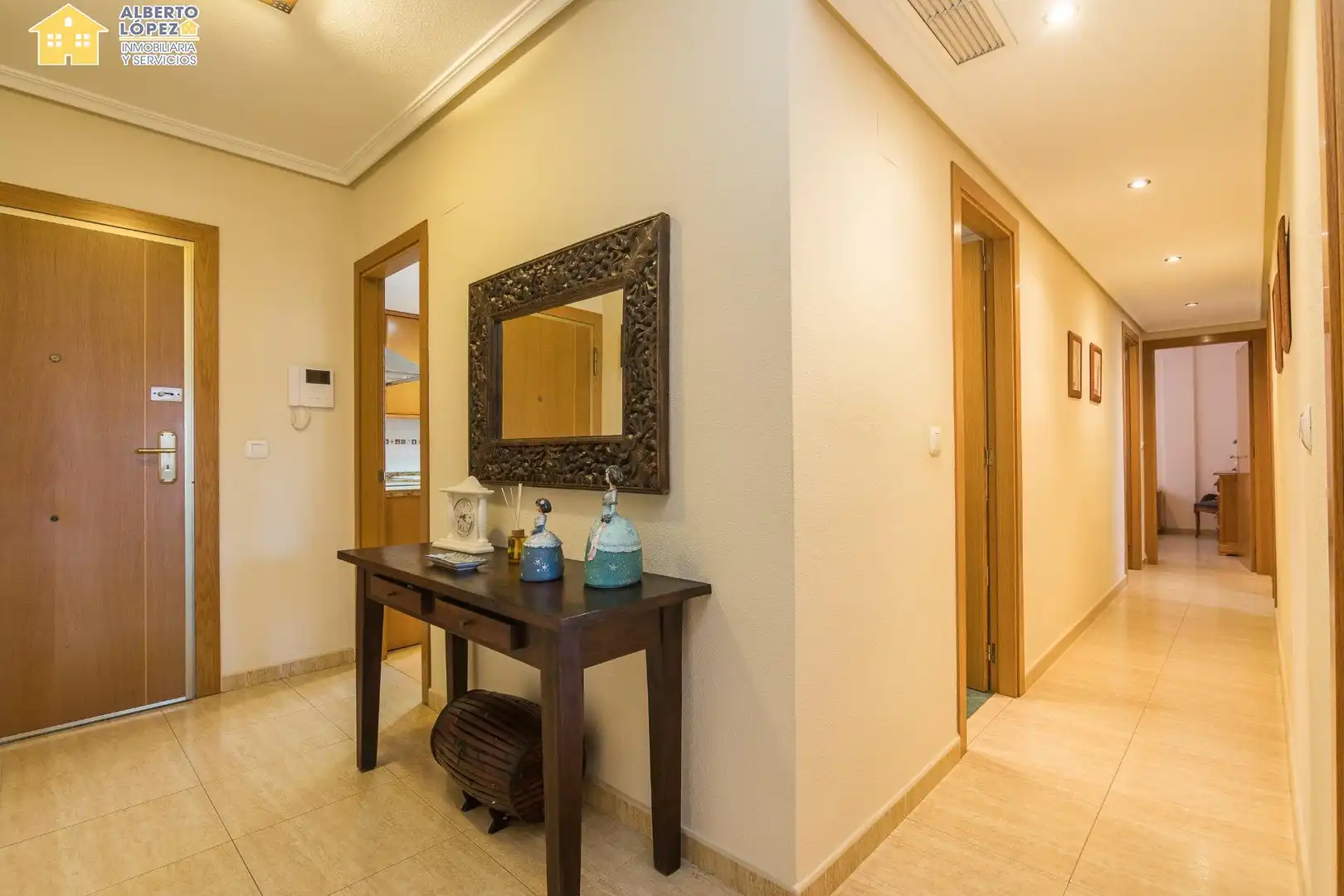 Apartamento en venta en Alicante / Alacant con Aire acondicionado, Calefacción y Piscina comunitaria