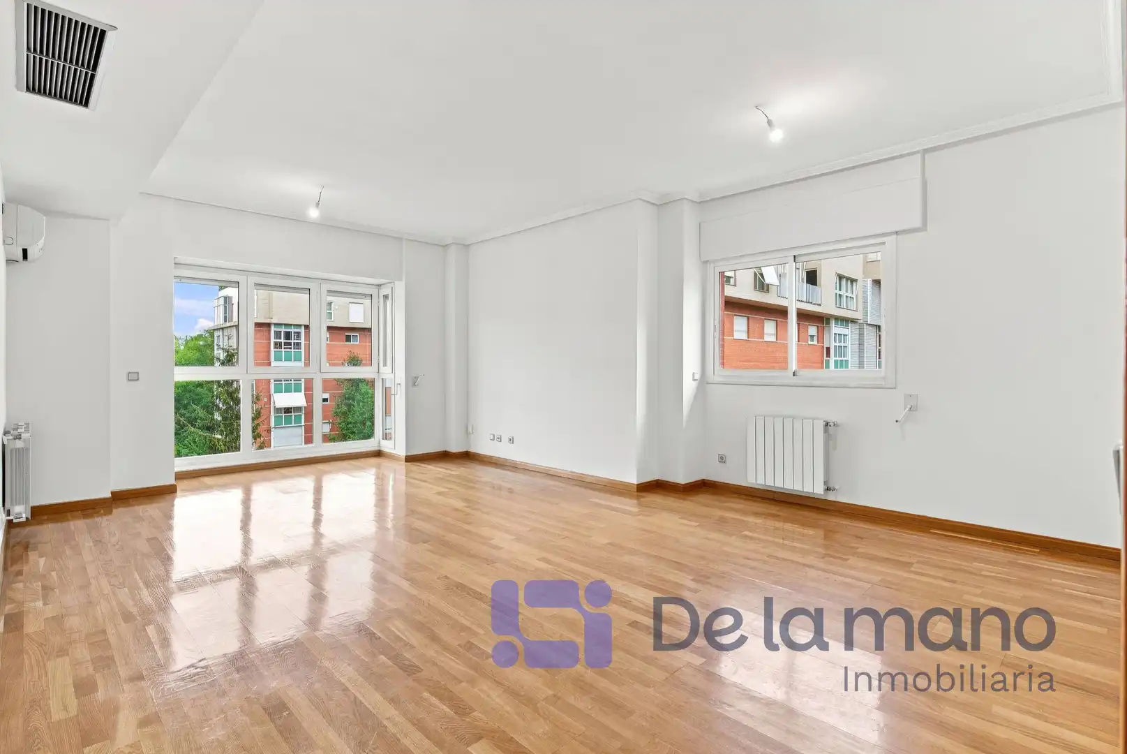 Flat for rent in Avenida TALGO, 89, Aravaca