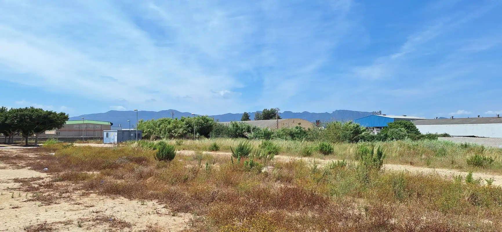 Terreno industrial en venta en Cullera