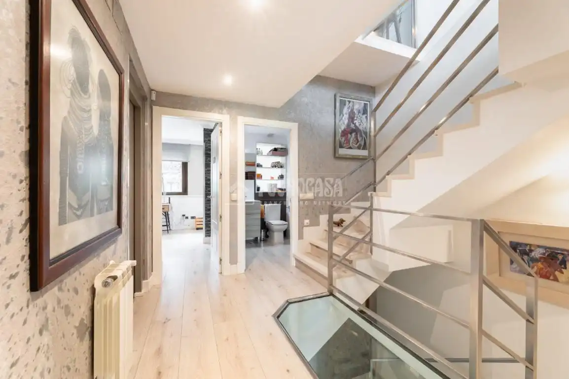 Casa adosada en venta en Torrelodones con Calefacción, Terraza y Balcón