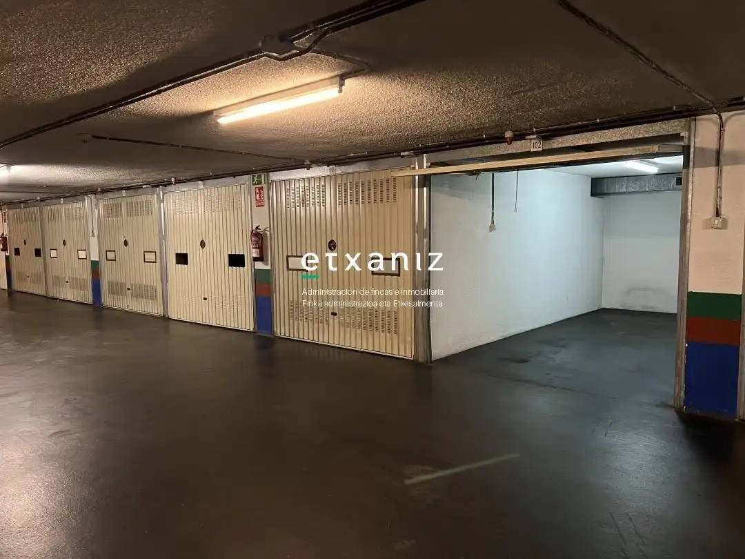 Parkplatz von Garage zum Verkauf in Donostia - San Sebastián 