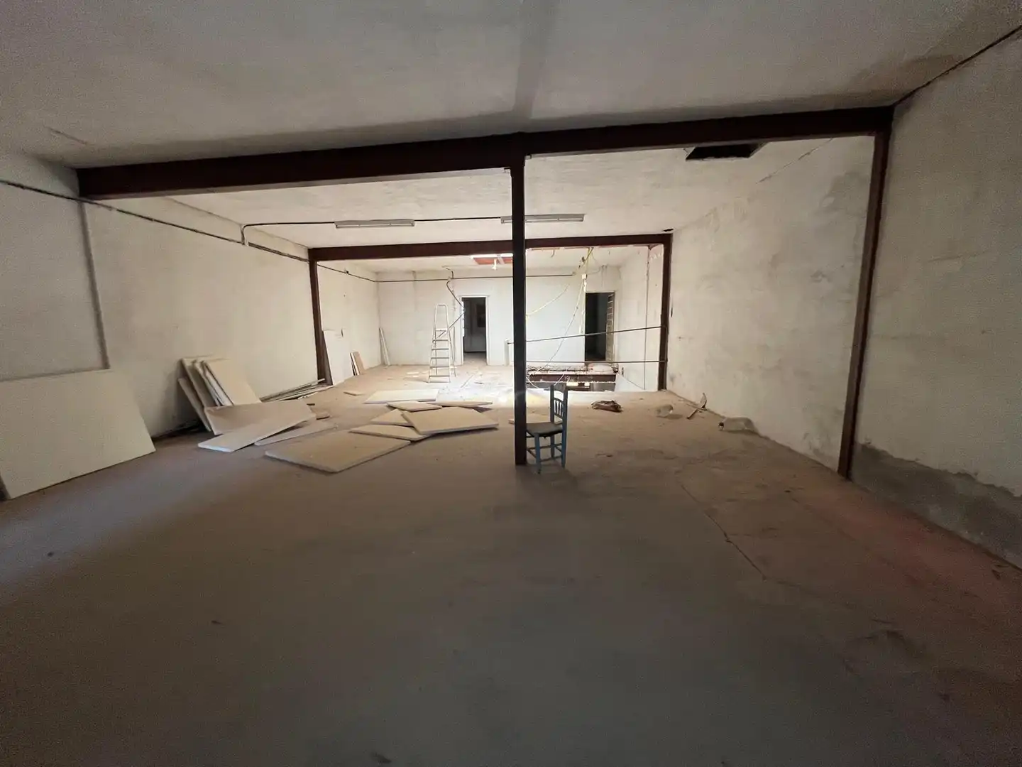 Local comercial en venda a Calle Independencia, imagen 3