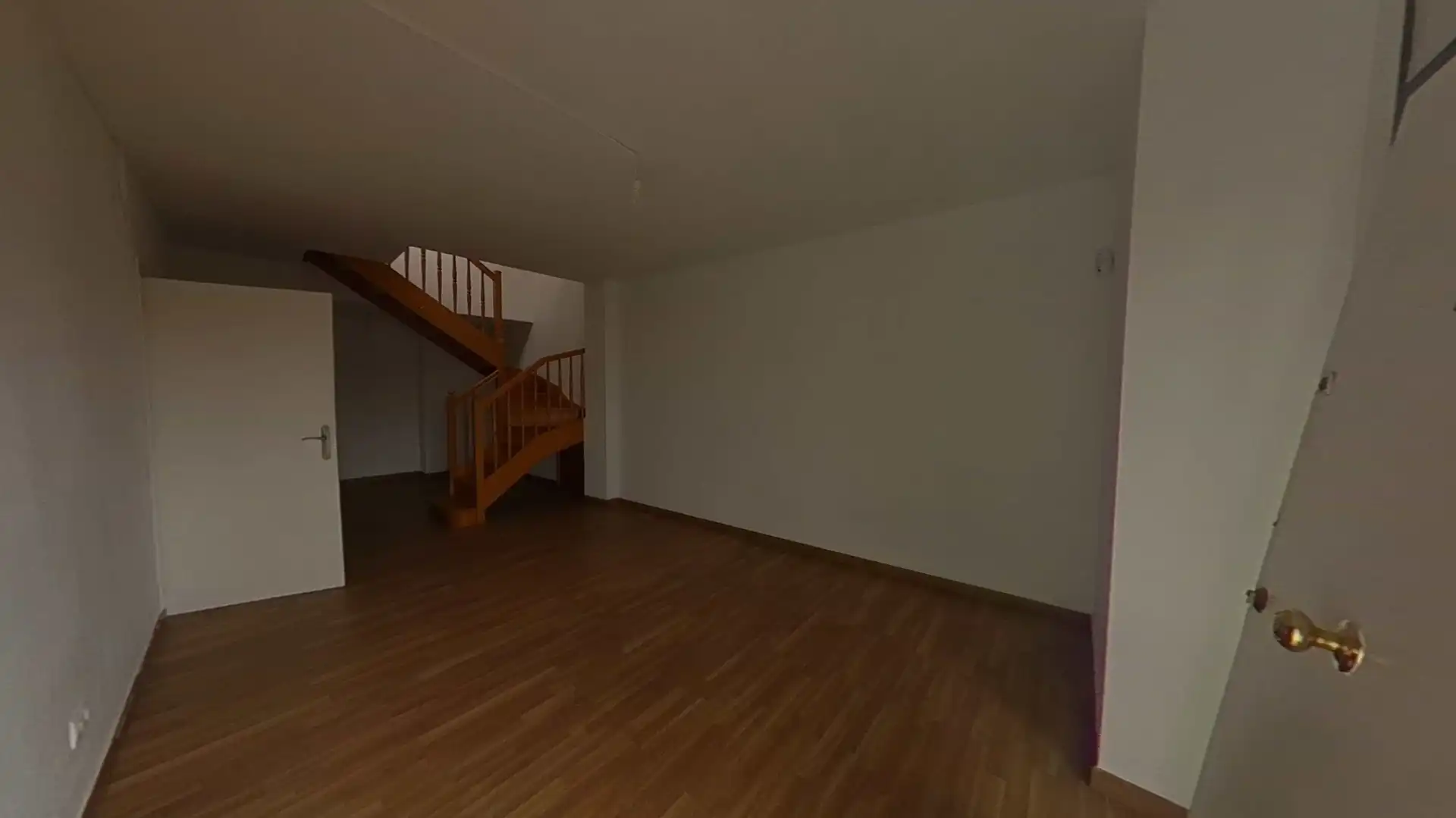 Maisonette zum Verkauf in Cornellà de Llobregat