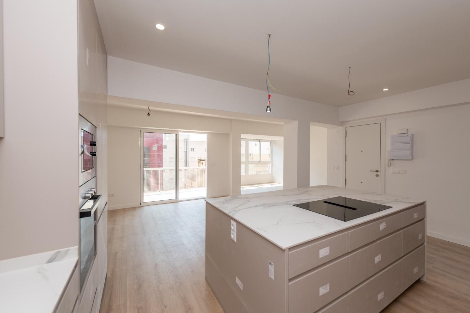 Cocina de Piso en venta en Alicante / Alacant con Aire acondicionado, Terraza y Trastero