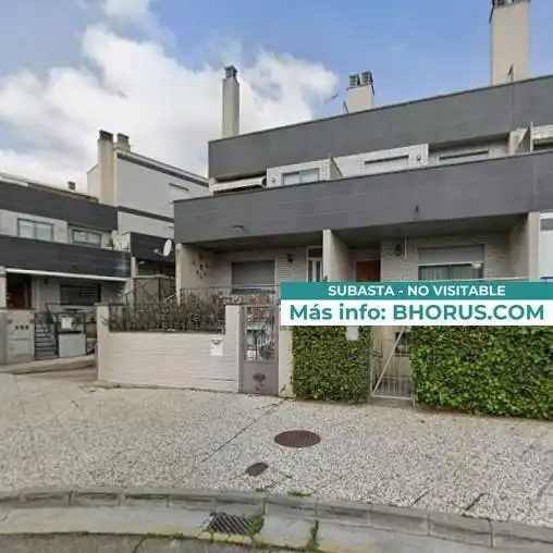 Vista exterior de Pis en venda en Zaragoza amb Jardí privat