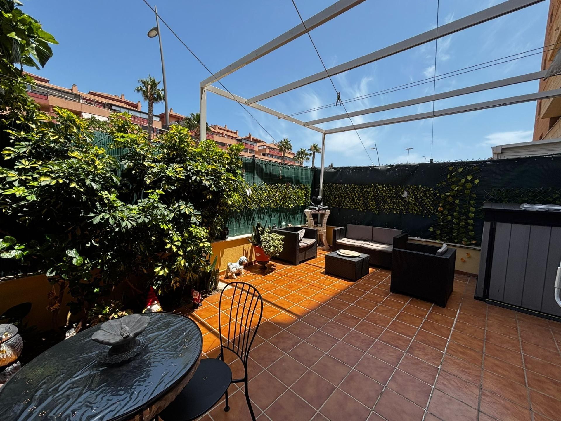 Terrassa de Planta baixa en venda en Roquetas de Mar amb Aire condicionat, Terrassa i Piscina