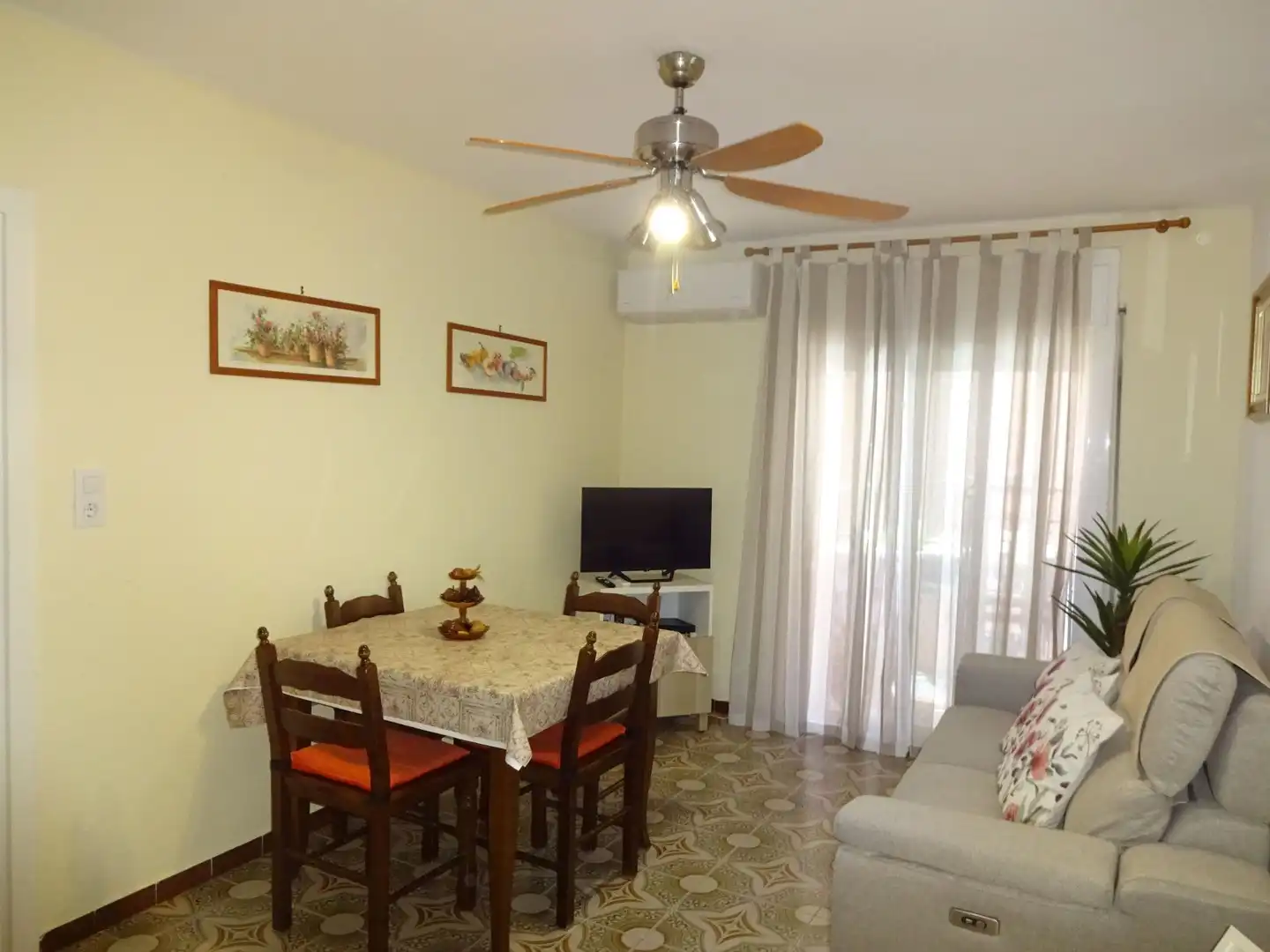 Flat for sale in Rocafonda, imagen 2