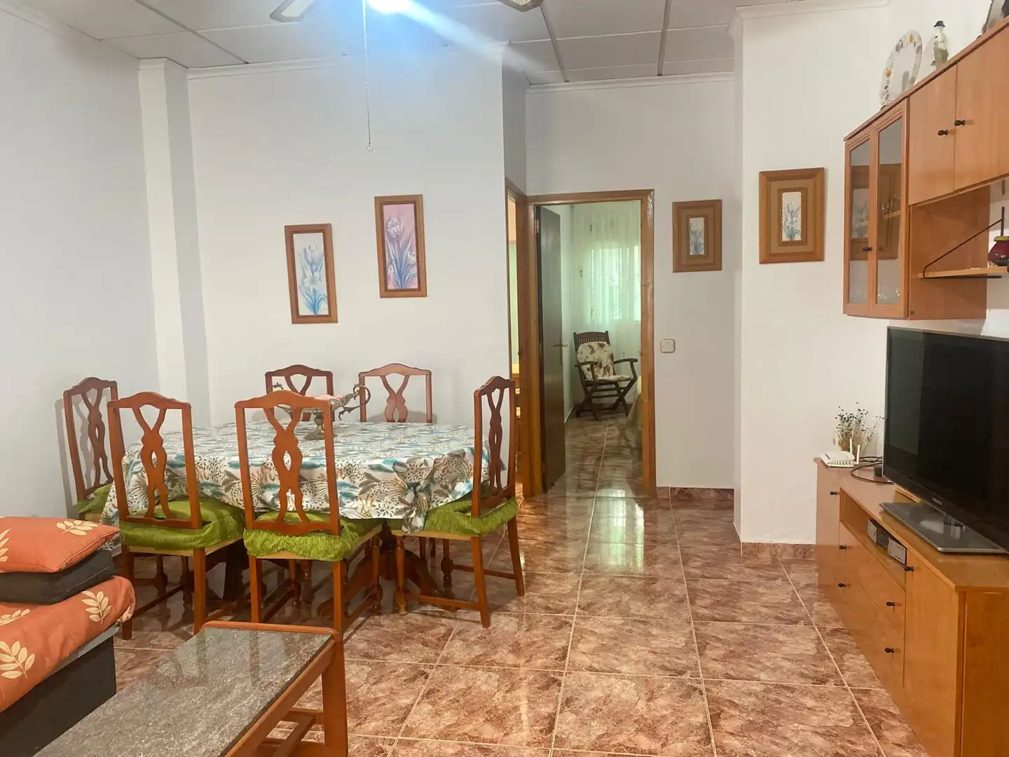 Menjador de Casa o xalet de lloguer en Águilas amb Aire condicionat i Moblat