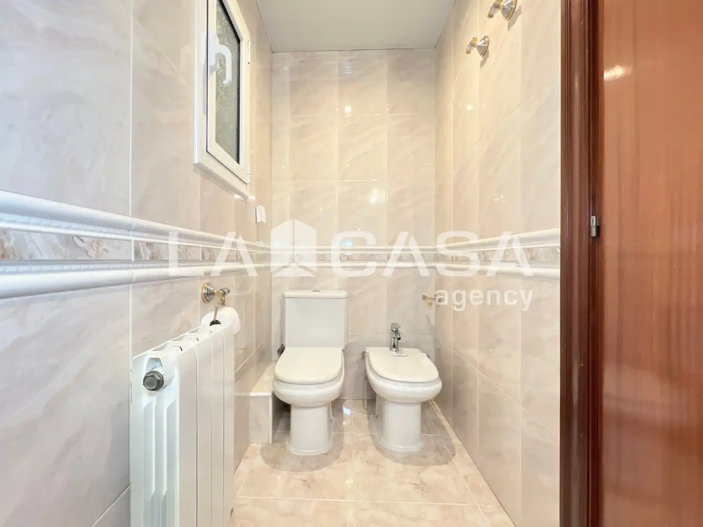 Bathroom of Flat for sale in Badalona  with Heating and Balcony