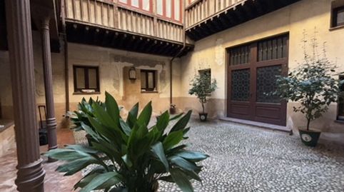 Foto 2 de Casa o chalet en venta en Montalbanes, Casco Histórico, Toledo Capital
