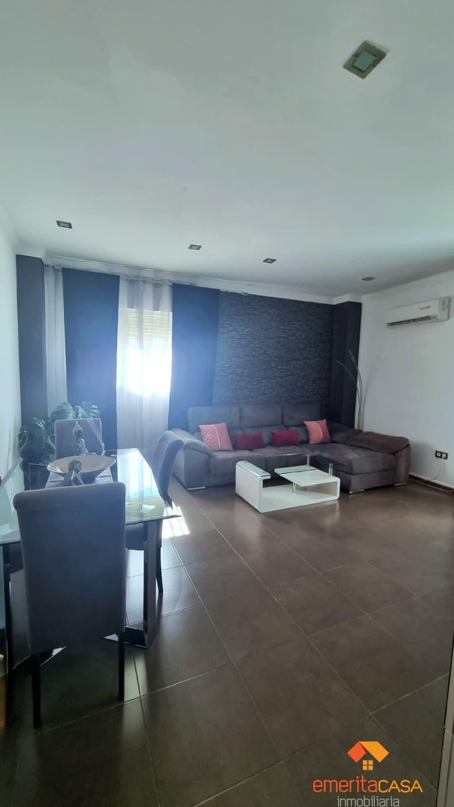 Sala d'estar de Àtic en venda en Almendralejo amb Aire condicionat, Calefacció i Terrassa