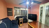 Sala d'estar de Pis en venda en  Sevilla Capital