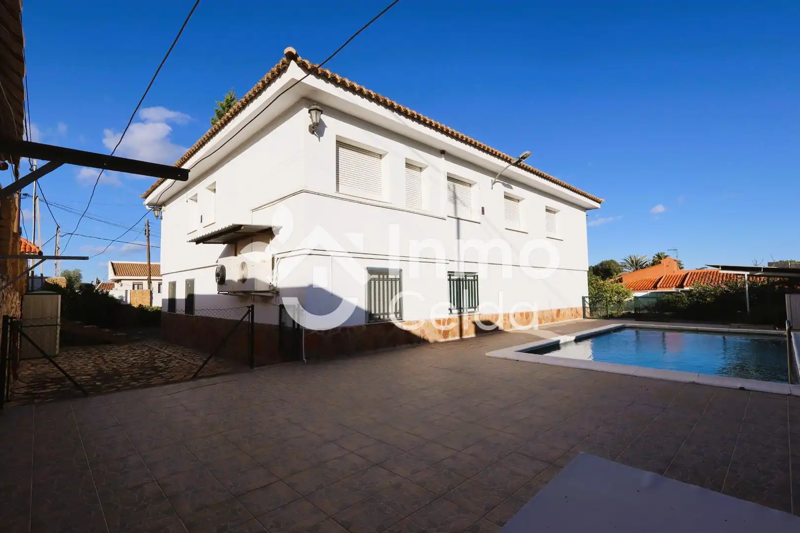 Vista exterior de Casa o chalet en venta en Chiva con Aire acondicionado, Calefacción y Jardín privado