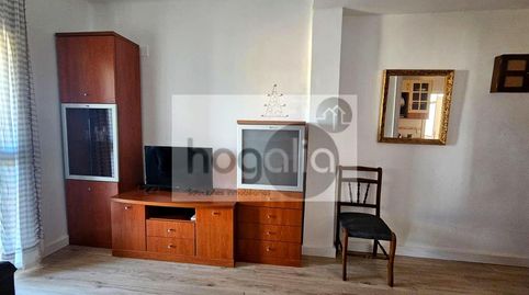 Foto 3 de Pis de lloguer a El Torrejón - El Cerezo, Sevilla Capital