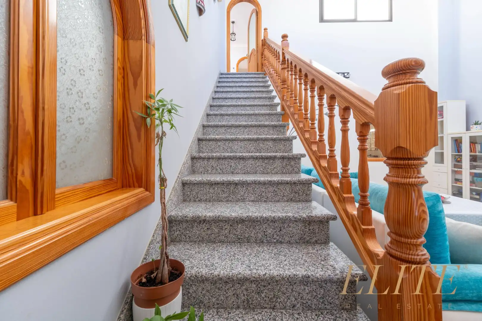 Casa adosada en venda en San Bartolomé de Tirajana amb Aire condicionat, Terrassa i Moblat