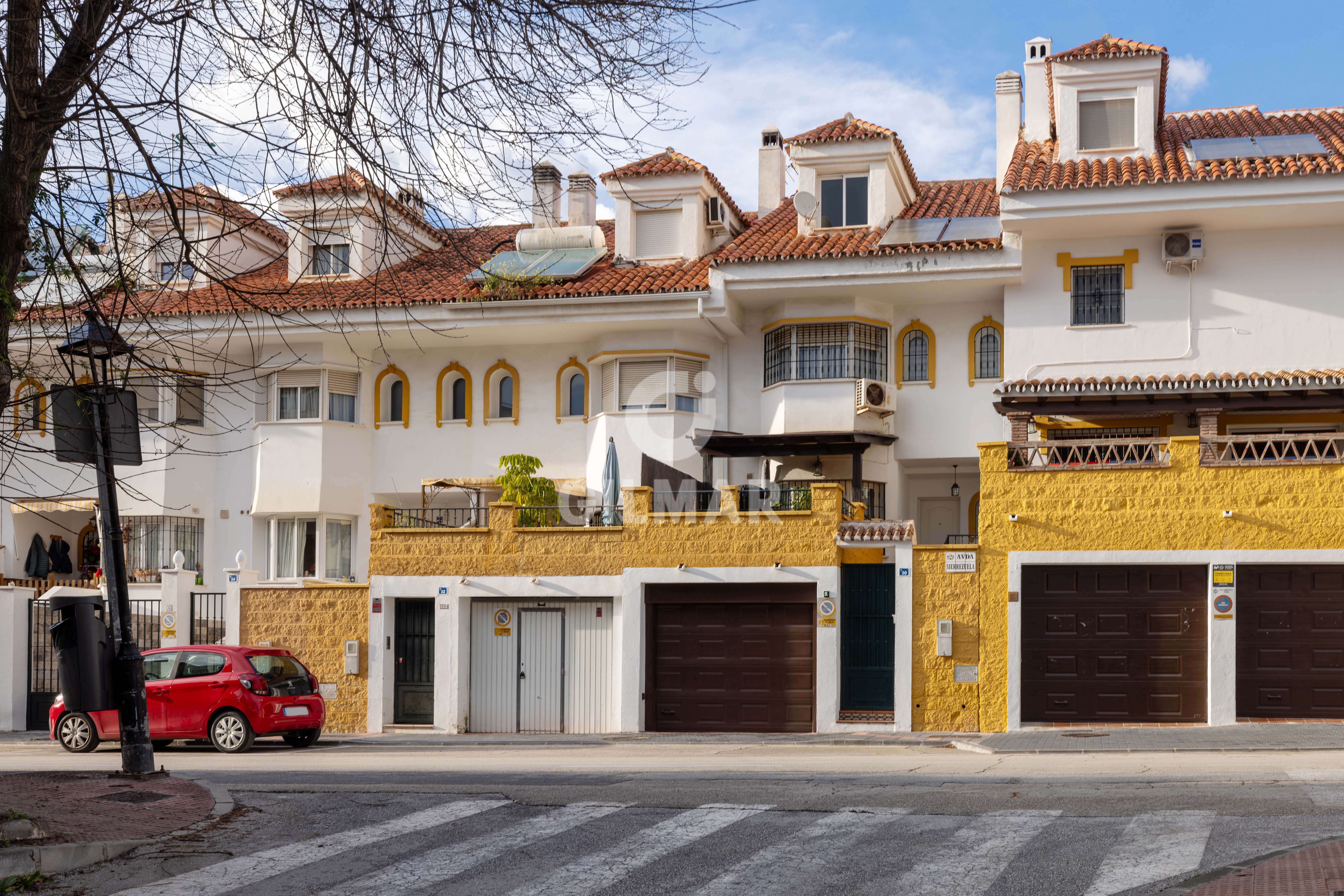 Exterior view of Single-family semi-detached for sale in Mijas  with Heating, Private garden and Swimming Pool