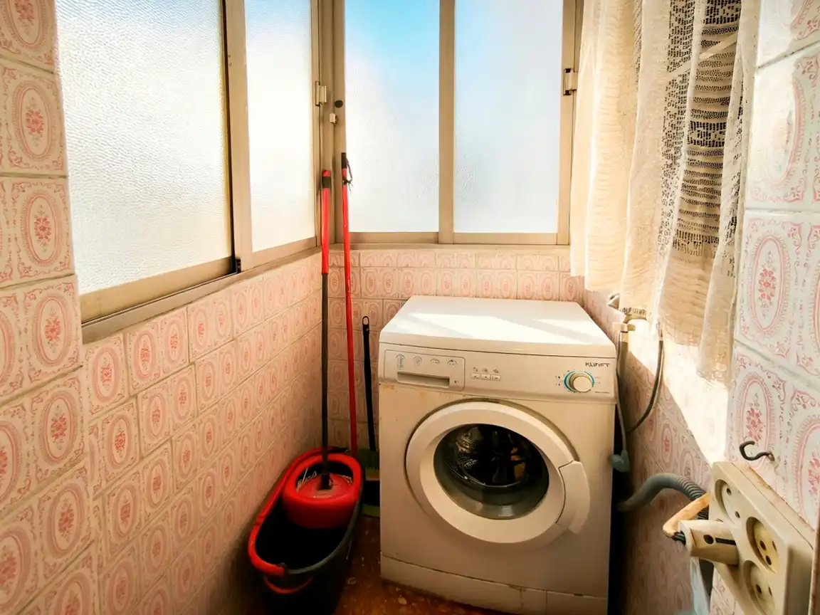 Badezimmer von Wohnung zum Verkauf in Torrent mit Abstellraum und Balkon