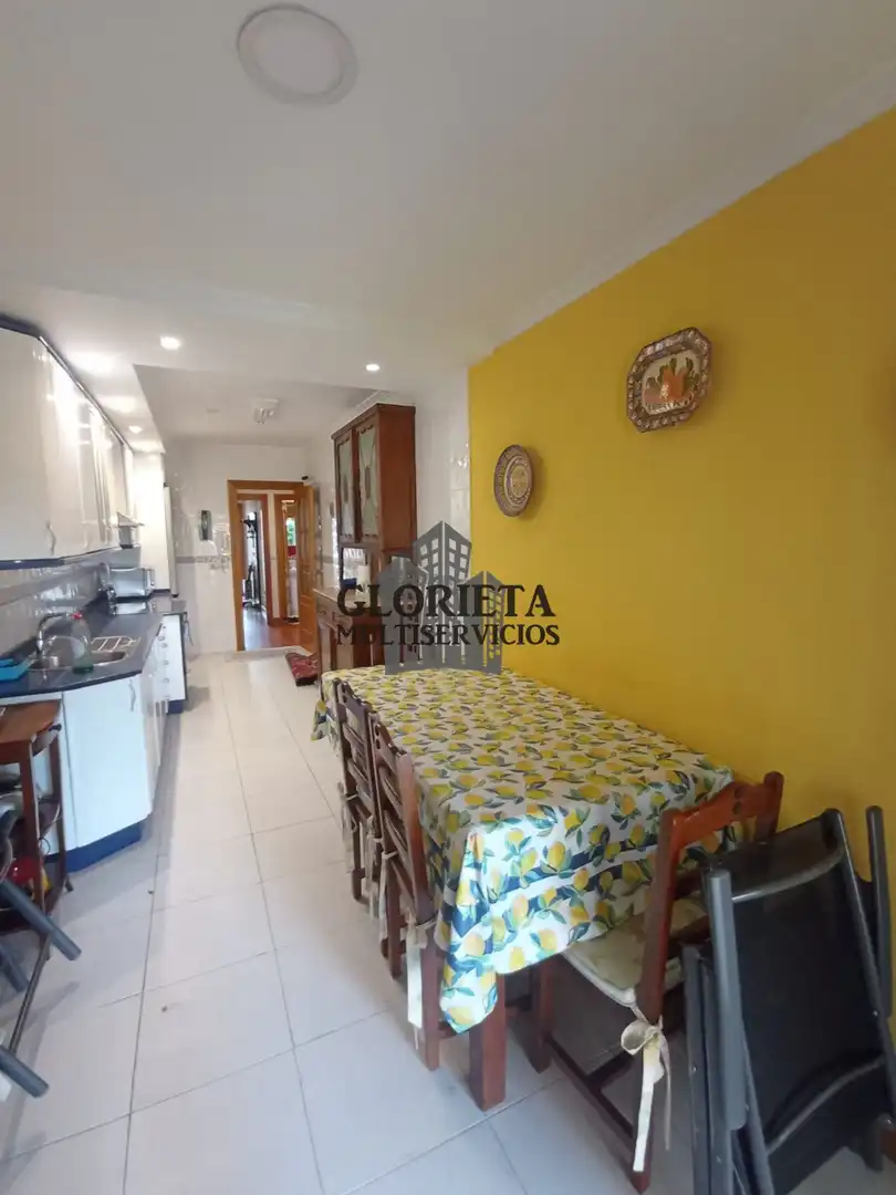 Cocina de Casa adosada en venta en Baiona con Calefacción, Parquet y Terraza