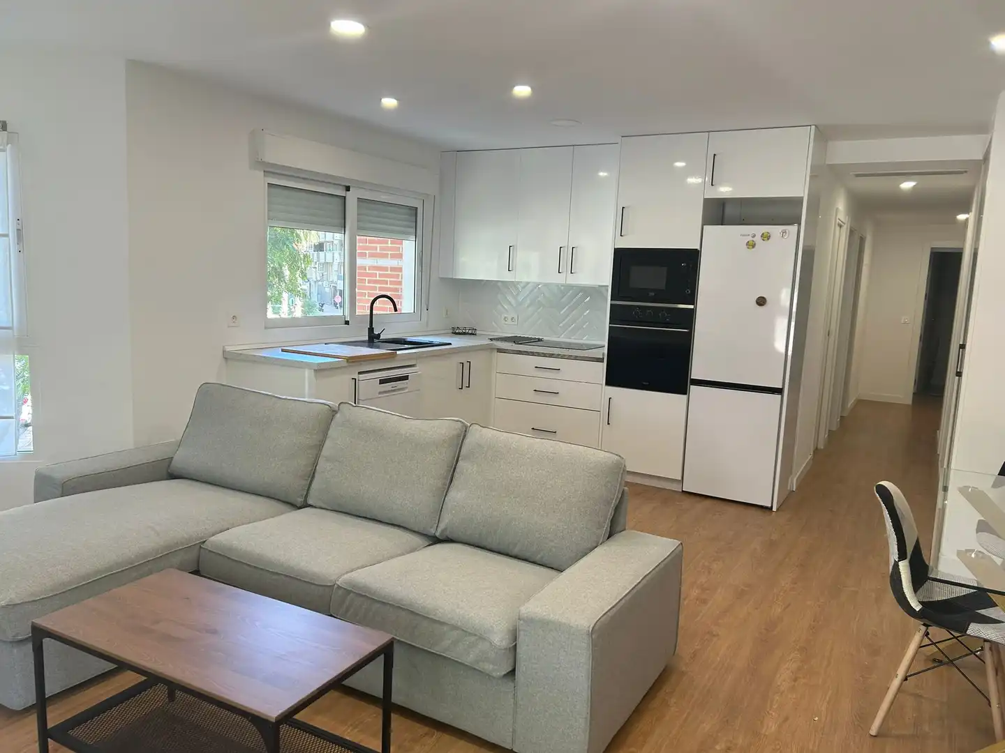 Flat for rent in Avenida de los Pinos, Santa María de Gracia