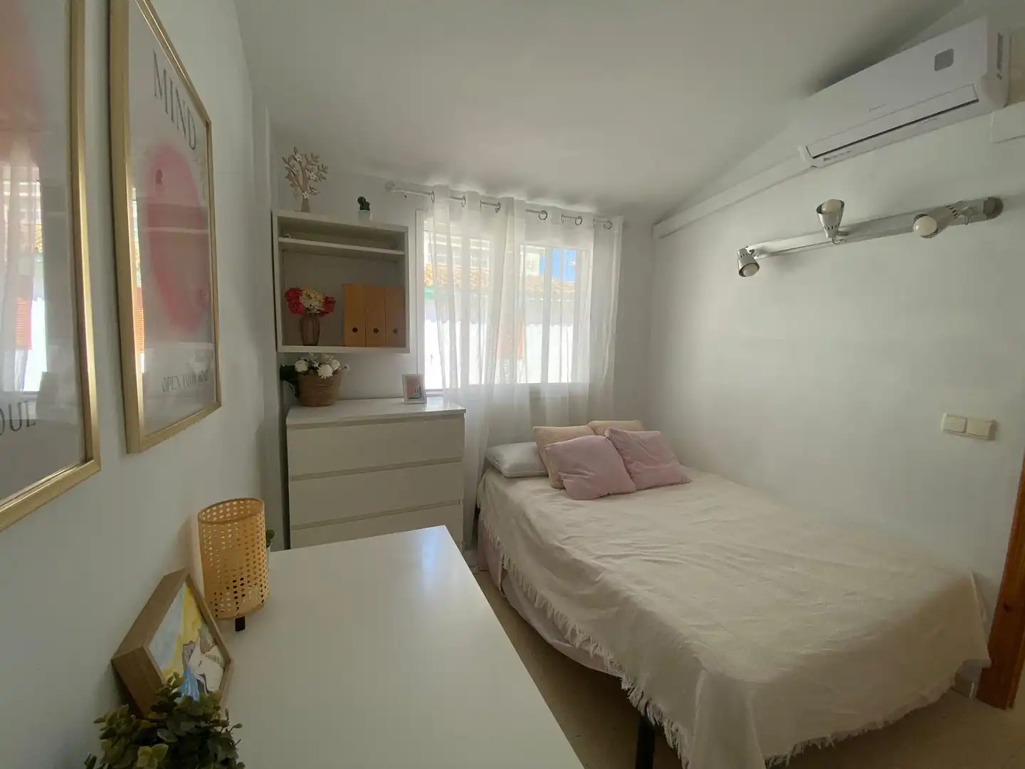 Bedroom of Houses for sale in La Línea de la Concepción