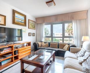 Living room of House or chalet for sale in  Almería Capital  with Air Conditioner, Heating and Parquet flooring