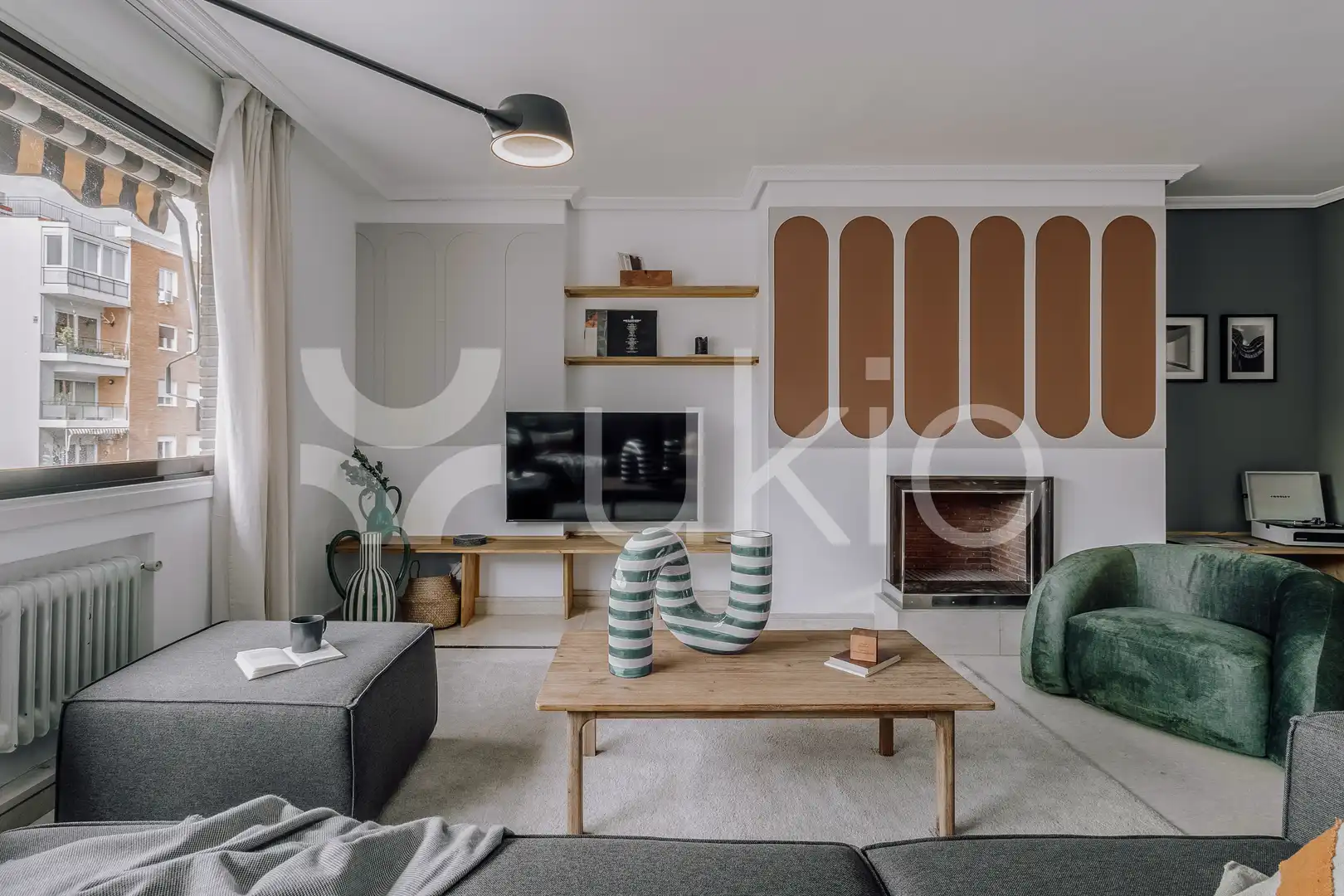 Sala de estar de Apartamento de alquiler en Madrid con Aire acondicionado, Calefacción y Amueblado