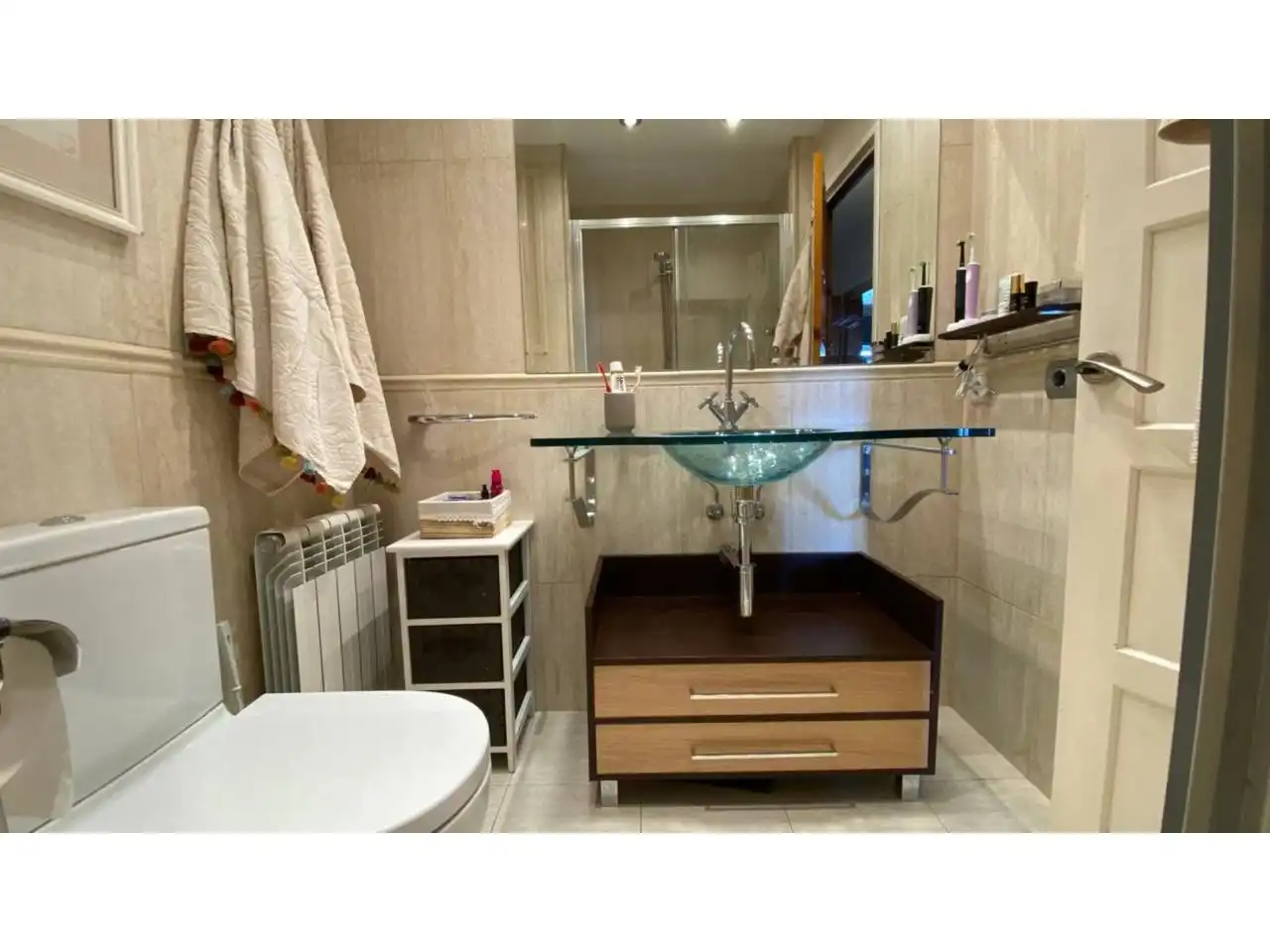Bathroom of Attic for sale in Berga  with Terrace, Furnished and Balcony