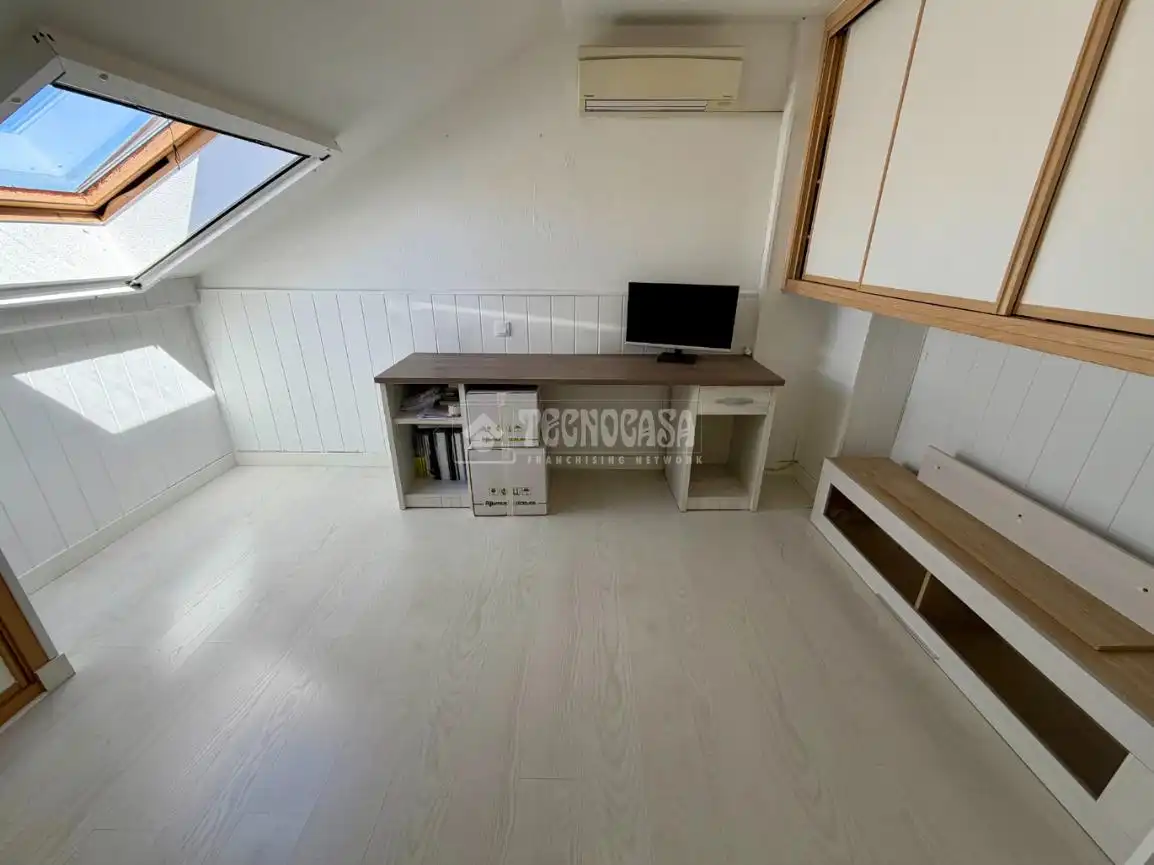 Casa adosada en venta en Villanueva de la Torre