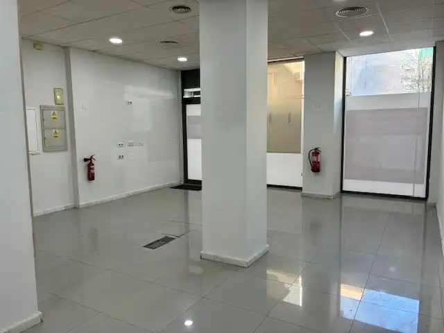 Local de alquiler en Málaga con Aire acondicionado