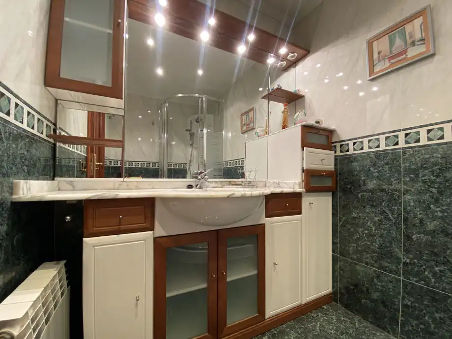 Flat for sale in Ariznabarra