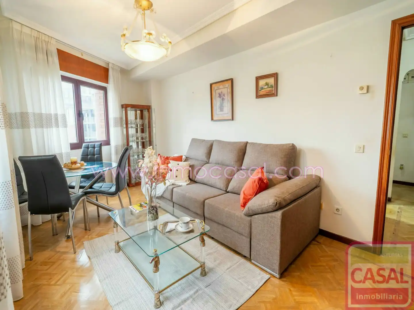 Sala de estar de Piso en venta en Castrillón con Calefacción, Terraza y Amueblado