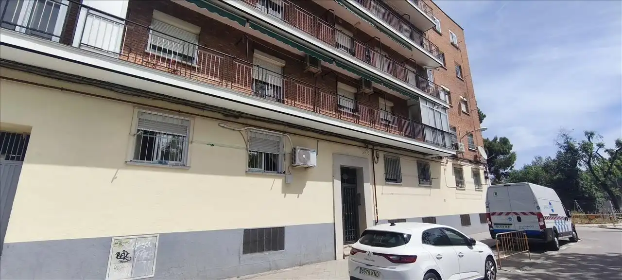 Vista exterior de Apartamento en venta en Madrid