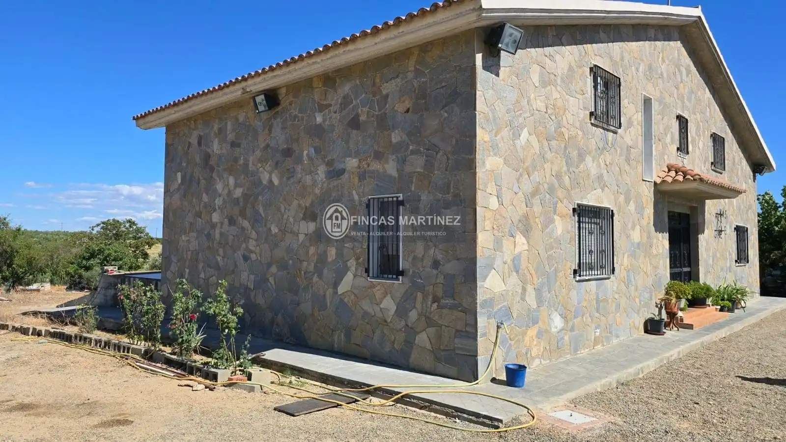 Casa amb terrassa en venda a carretera de vinyols i els arcas a la salida del pueblo termino de riudoms, imagen 4