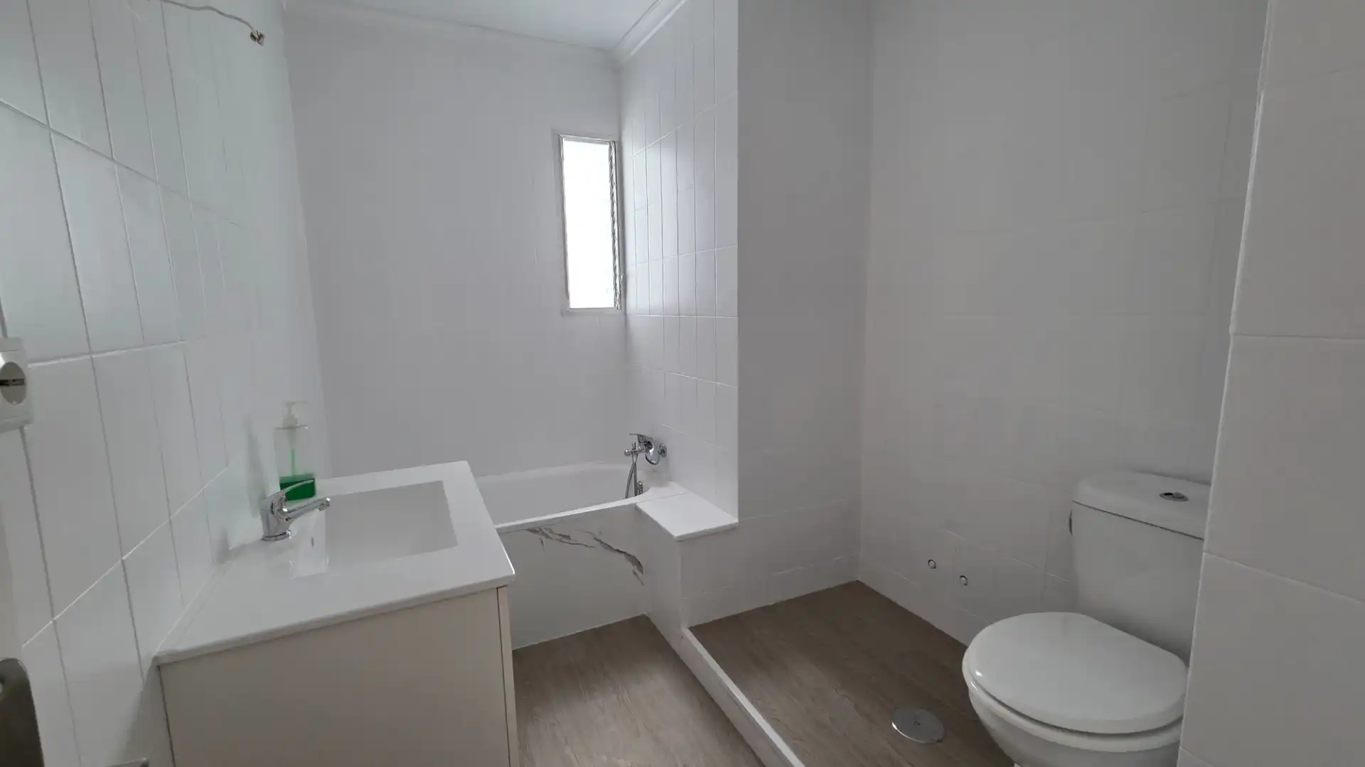 Bathroom of Flat for sale in Jerez de la Frontera  with Balcony