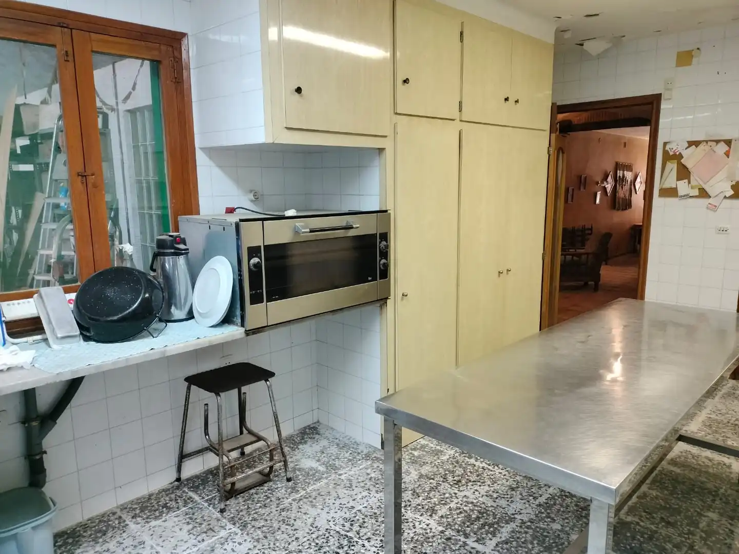 Cuina de Casa o xalet en venda en La Riera de Gaià amb Terrassa i Traster