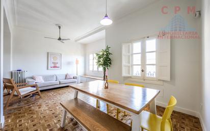 Dining room of Flat to rent in  Madrid Capital  with Air Conditioner, Heating and Parquet flooring